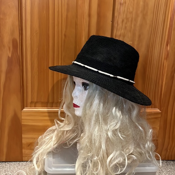 Vince Camuto Hat - Picture 4 of 12